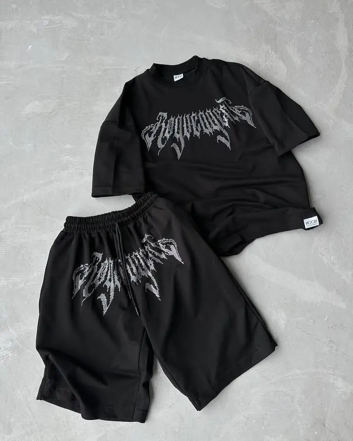 siyah desenli oversize t_shirt +  short